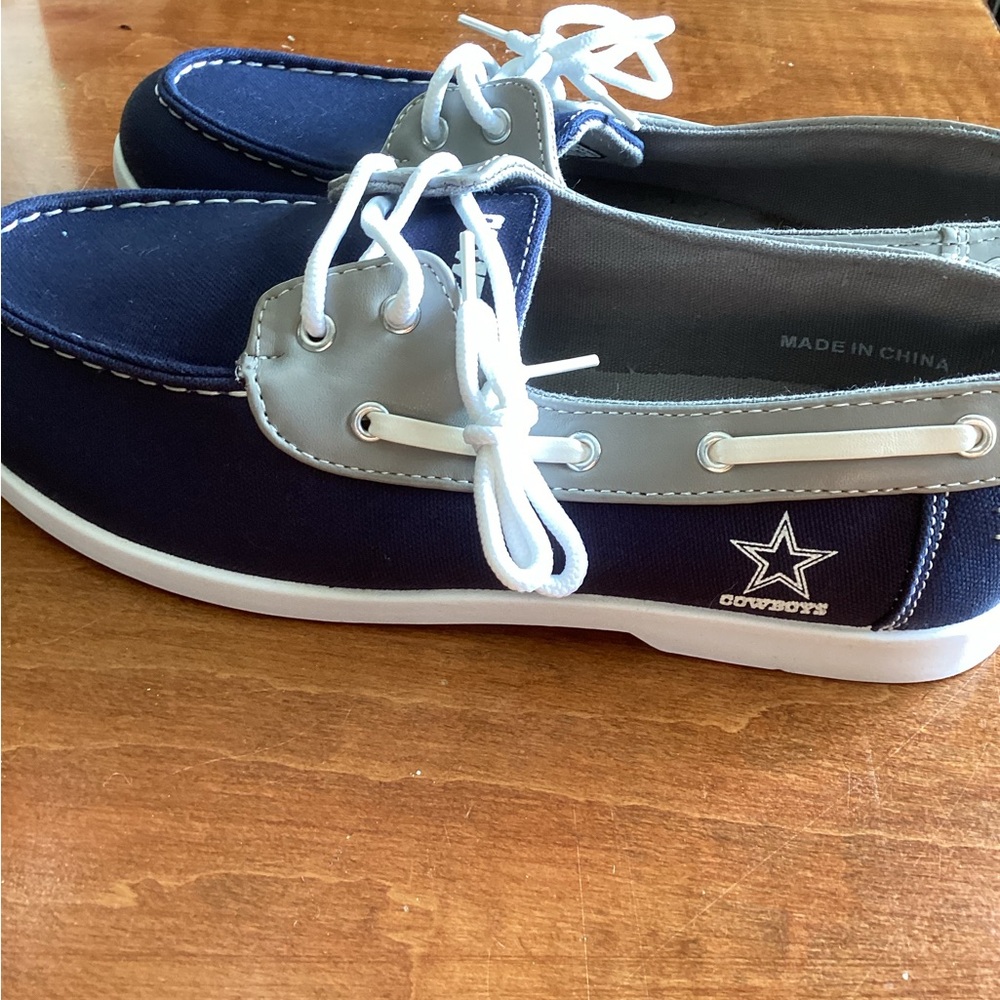 Men’s Foco sz 8 Dallas cowboy’s boat shoes, so cool